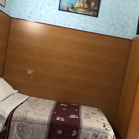 Don Chisciotte Hotel Turin Bagian luar foto