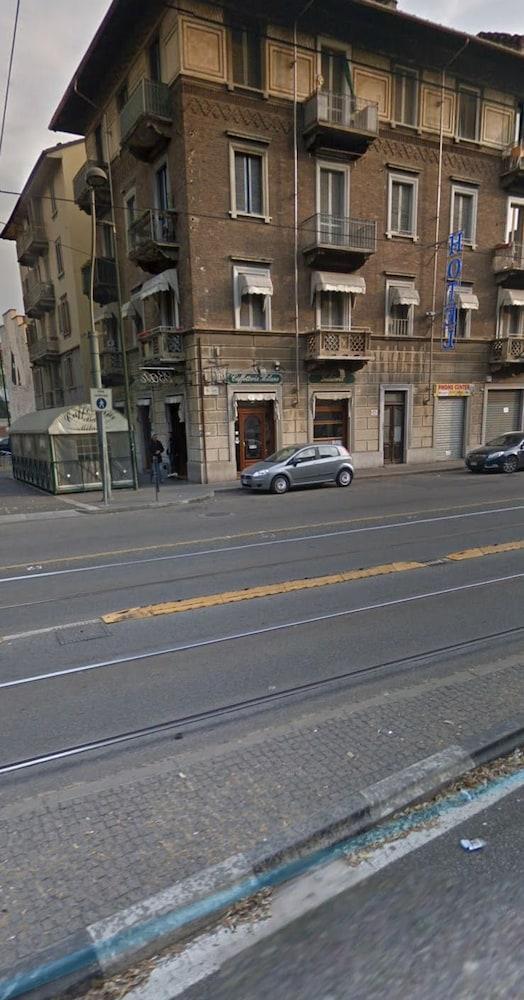 Don Chisciotte Hotel Turin Bagian luar foto